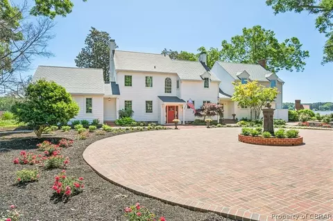 8879 Waverley Ln, Gloucester, VA 23061 photo 6