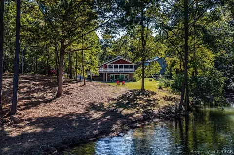 385 Cow Shed Rd, Lancaster, VA 22503