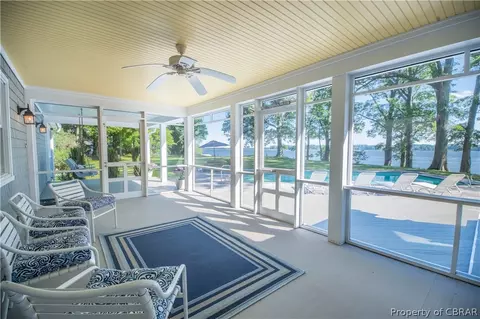 215 Blue Devil Dr, Deltaville, VA 23043 photo 18