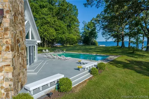 215 Blue Devil Dr, Deltaville, VA 23043 photo 37
