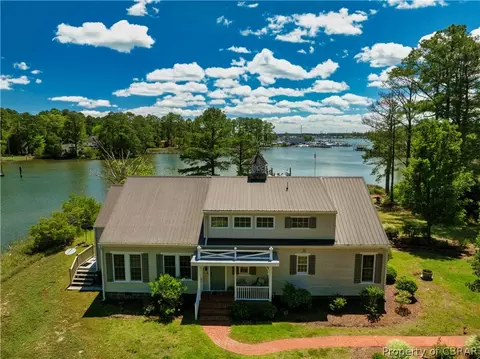 4701 N River Rd, Foster, VA 23056
