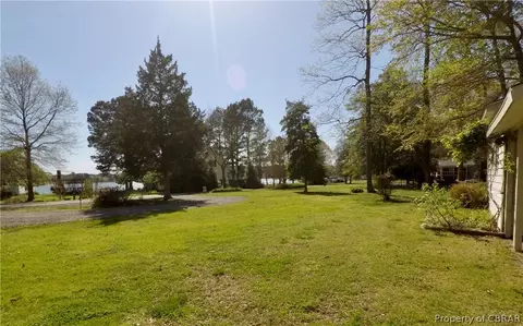 659 Yankee Point Rd, Lancaster, VA 22503 photo 25