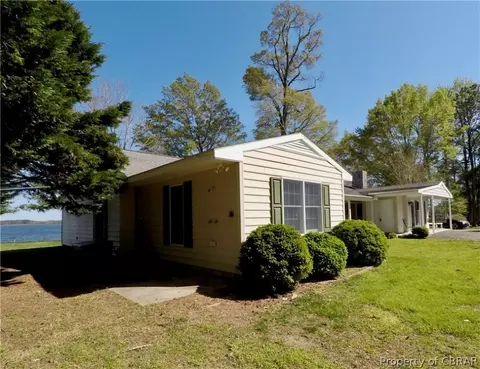 659 Yankee Point Rd, Lancaster, VA 22503 photo 26