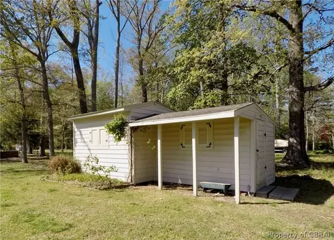 659 Yankee Point Rd, Lancaster, VA 22503 photo 28