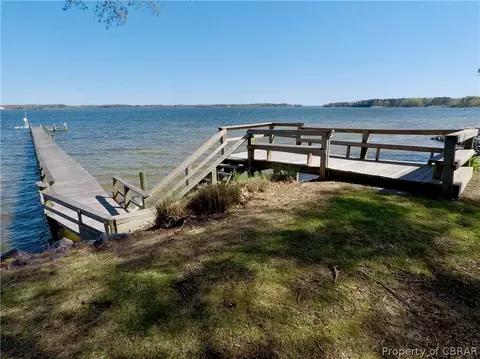 659 Yankee Point Rd, Lancaster, VA 22503 photo 3