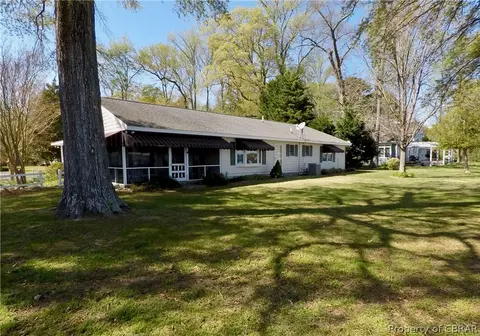 659 Yankee Point Rd, Lancaster, VA 22503 photo 17