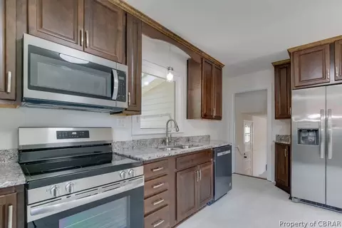 113 Valirey Dr, Hampton, VA 23669 photo 12