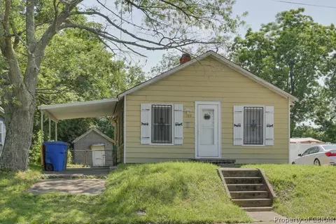 109 Mulberry Ave, Newport News, VA 23607
