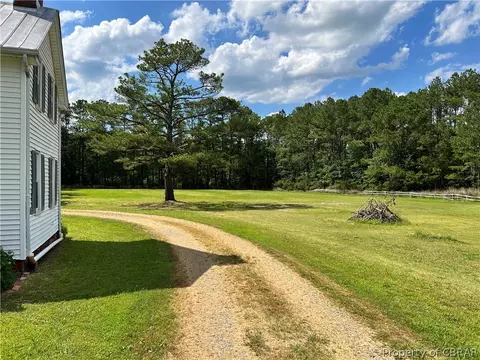 2138 Bethel Beach Rd, Onemo, VA 23130 photo 38