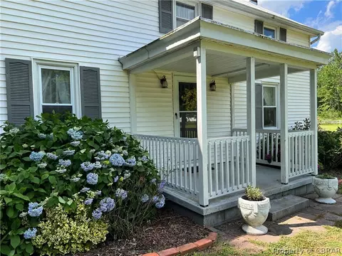 2138 Bethel Beach Rd, Onemo, VA 23130 photo 3