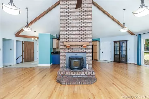 7535 Windy Hill Rd, Gloucester, VA 23061 photo 9