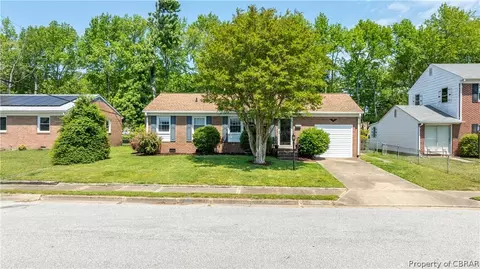 5008 Goldsboro Dr, Hampton, VA 23605