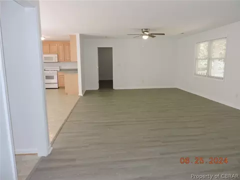 12355 Beech Trl, Gloucester, VA 23061 photo 7