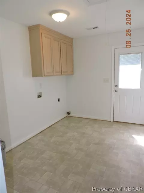 12355 Beech Trl, Gloucester, VA 23061 photo 17