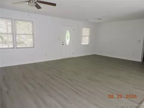 12355 Beech Trl, Gloucester, VA 23061 photo 5