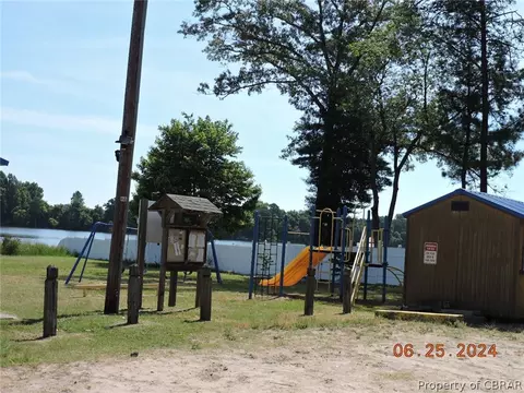 12355 Beech Trl, Gloucester, VA 23061 photo 25