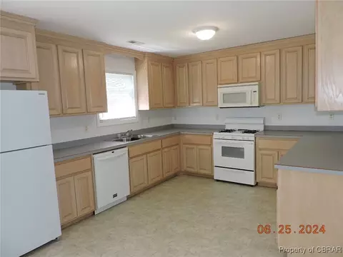 12355 Beech Trl, Gloucester, VA 23061 photo 26