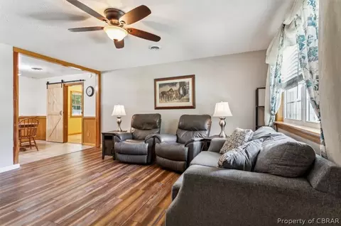 8246 Sheffield Dr, Gloucester, VA 23061 photo 16