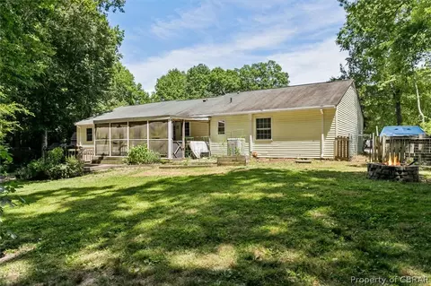 8246 Sheffield Dr, Gloucester, VA 23061 photo 39