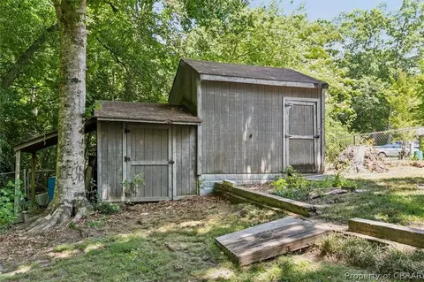 8246 Sheffield Dr, Gloucester, VA 23061 photo 34
