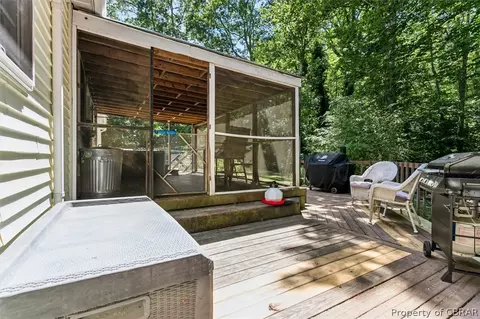 8246 Sheffield Dr, Gloucester, VA 23061 photo 32