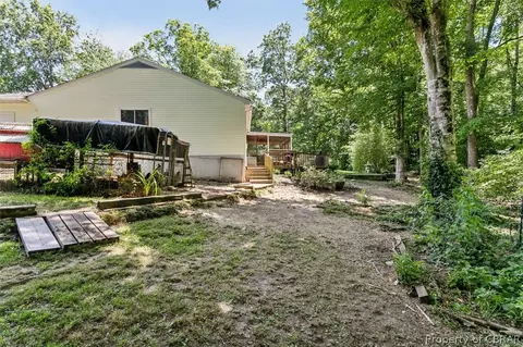 8246 Sheffield Dr, Gloucester, VA 23061 photo 35