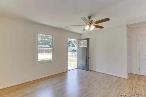 639 Grimes Rd, Hampton, VA 23663 photo 11