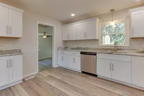 3 Hankins Dr, Hampton, VA 23669 photo 13