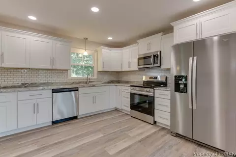 3 Hankins Dr, Hampton, VA 23669 photo 12