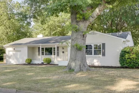 3 Hankins Dr, Hampton, VA 23669 photo 3