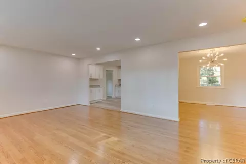 3 Hankins Dr, Hampton, VA 23669 photo 8