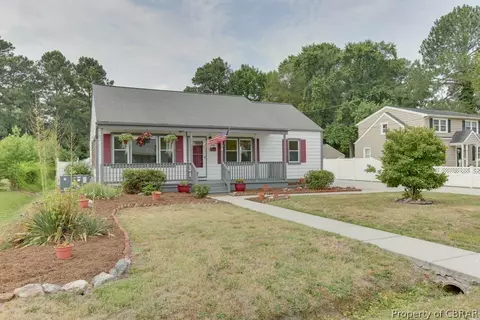 98 Huber Rd, Newport News, VA 23601