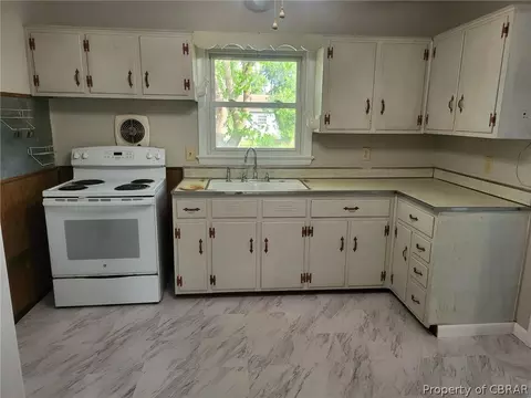 5013 Arony St, Hampton, VA 23605 photo 11