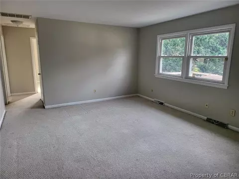 5013 Arony St, Hampton, VA 23605 photo 8