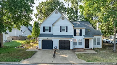 117 Grindstone Turn Turn, Yorktown, VA 23693