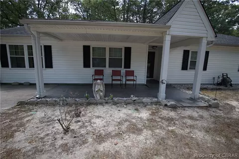 3916 Hickory Fork Rd, Gloucester, VA 23061 photo 5