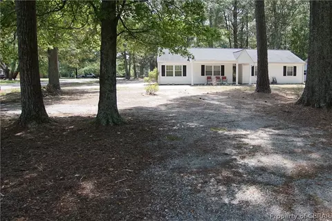3916 Hickory Fork Rd, Gloucester, VA 23061 photo 3