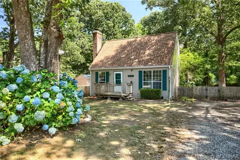 7093 Mackenzies Run, Hayes, VA 23072