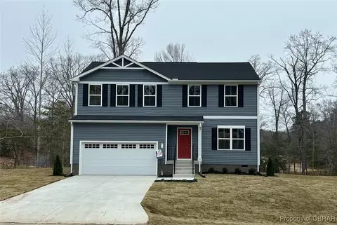 46 Highgate Dr, Hartfield, VA 23071