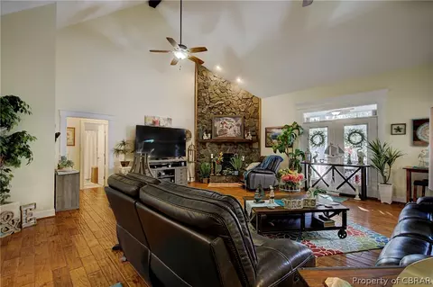 3314 Sassafras Rd, Gloucester, VA 23061 photo 7