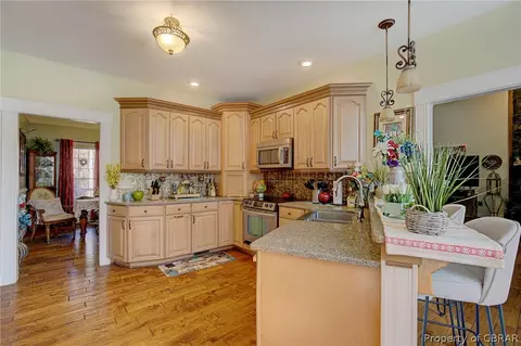 3314 Sassafras Rd, Gloucester, VA 23061 photo 9