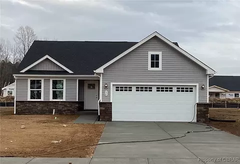 98 Braxton Way, Kilmarnock, VA 22482