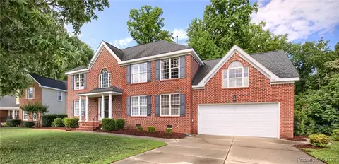 718 Firethorn Rd, Chesapeake, VA 23320