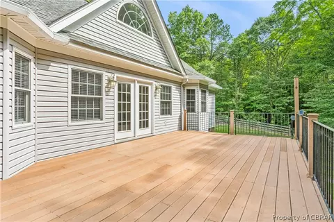 5526 Echo Ln, Gloucester, VA 23061 photo 37