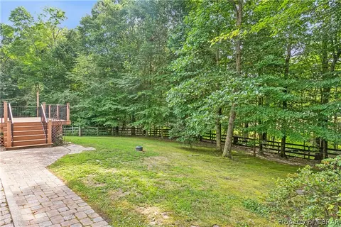 5526 Echo Ln, Gloucester, VA 23061 photo 43