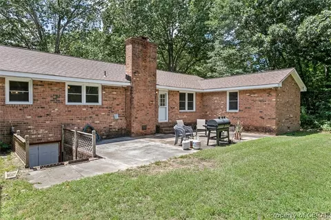 1635 Tyndall Point Rd, Gloucester Point, VA 23062 photo 43