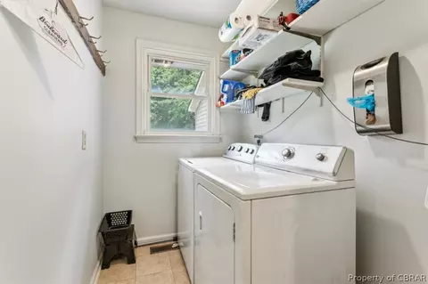 1635 Tyndall Point Rd, Gloucester Point, VA 23062 photo 29