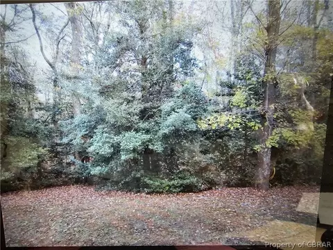 0 Peach Point Rd, Mathews, VA 23109