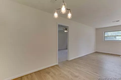 437 Fox Hill Rd, Hampton, VA 23669 photo 13