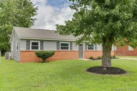 437 Fox Hill Rd, Hampton, VA 23669 photo 2